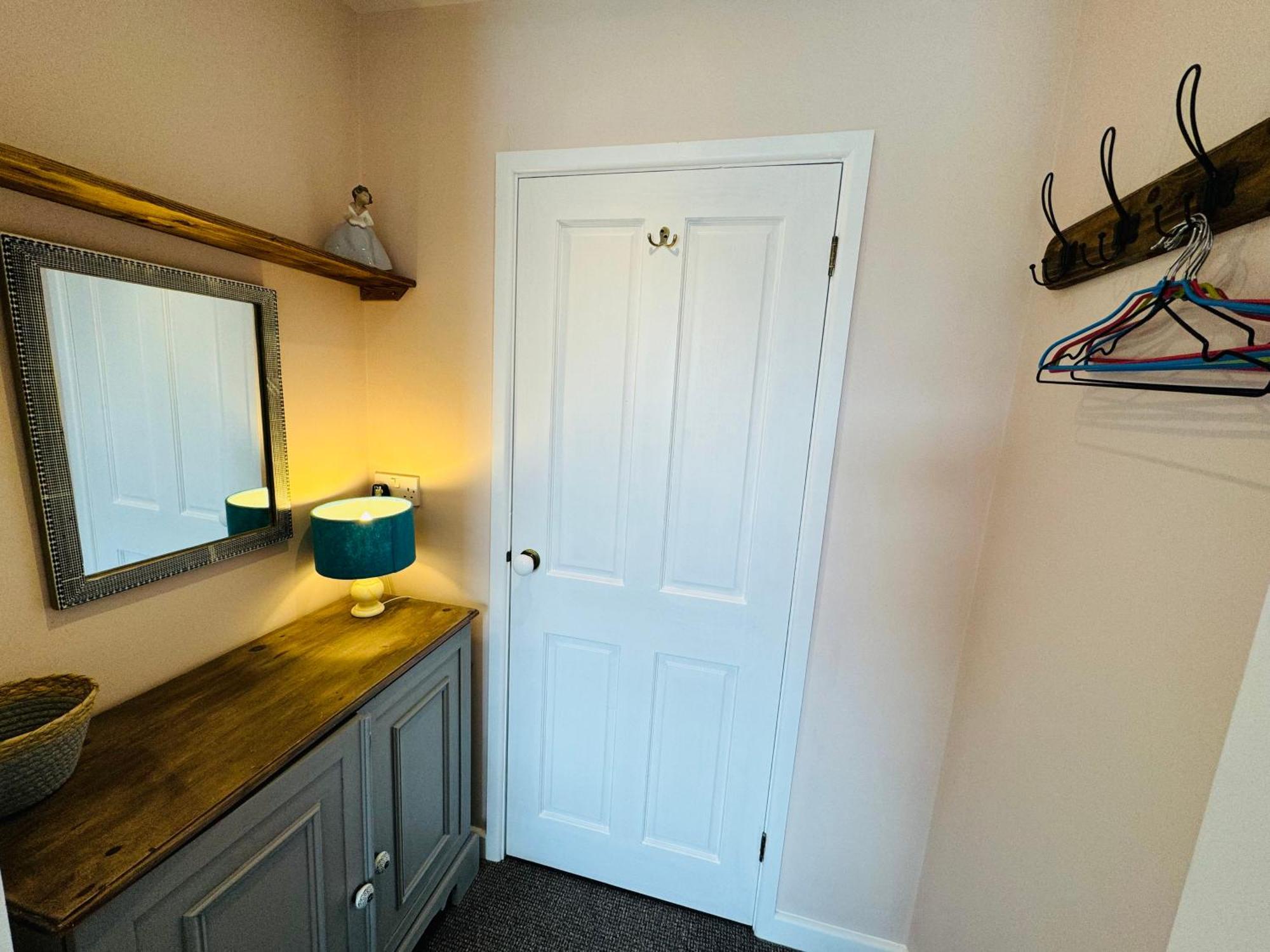 Totterdown'S Modern & Vintage Inspired Home Bristol Eksteriør billede