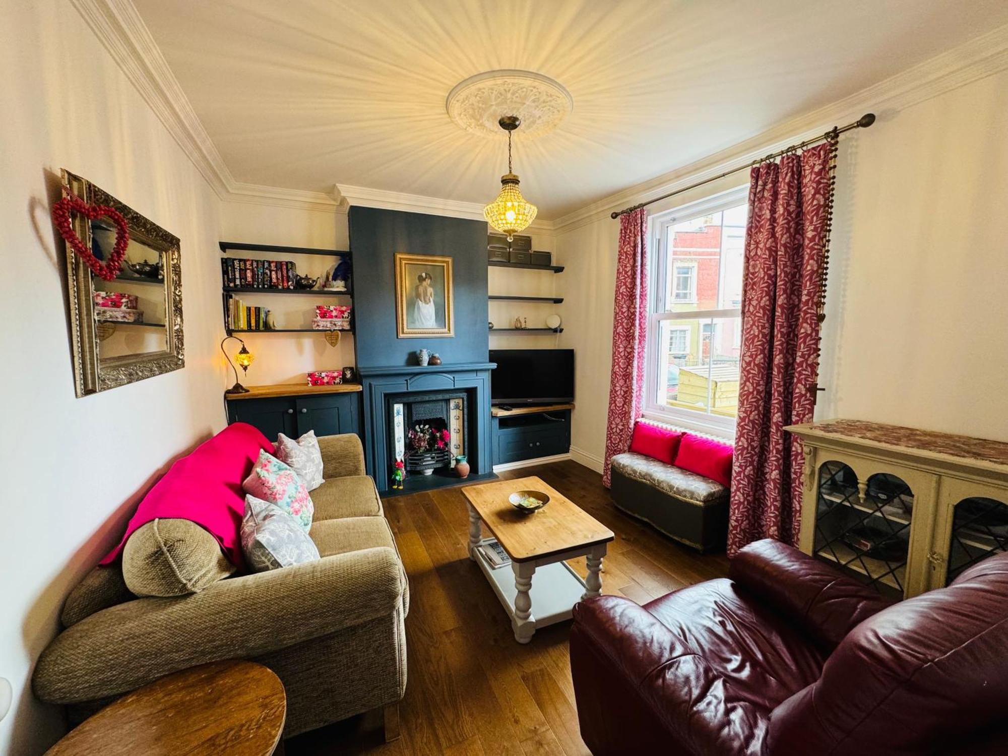 Totterdown'S Modern & Vintage Inspired Home Bristol Eksteriør billede