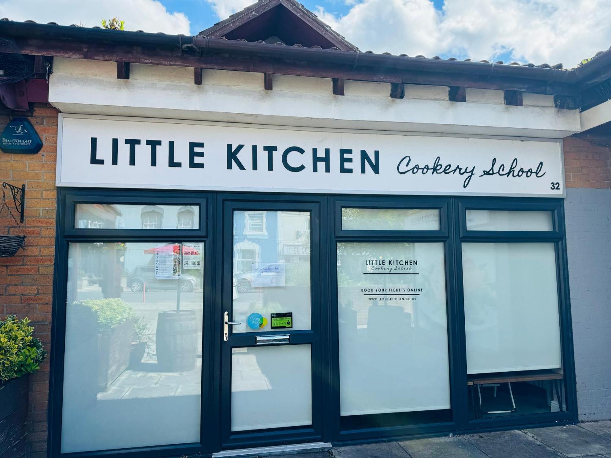 Totterdown'S Modern & Vintage Inspired Home Bristol Eksteriør billede